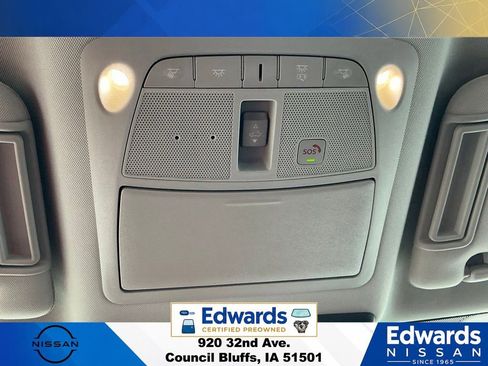 Used 2023 Nissan Armada SL AWD/4WD image 40