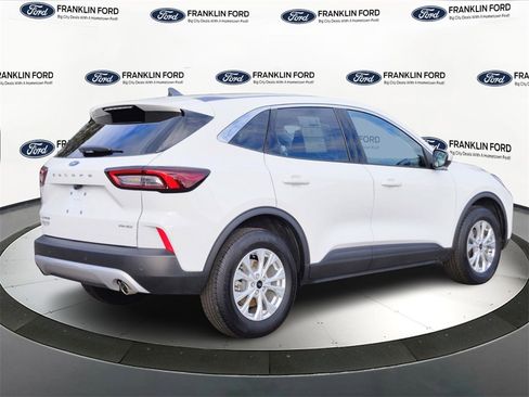 Certified 2023 Ford Escape Active w/ Tech Pack #2 image 5