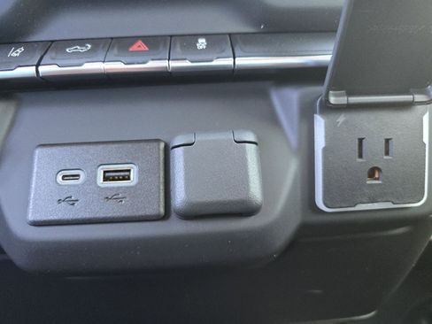 New 2026 GMC Sierra 2500 Pro w/ Convenience Package image 13