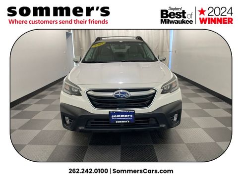 Used 2022 Subaru Outback Premium image 8