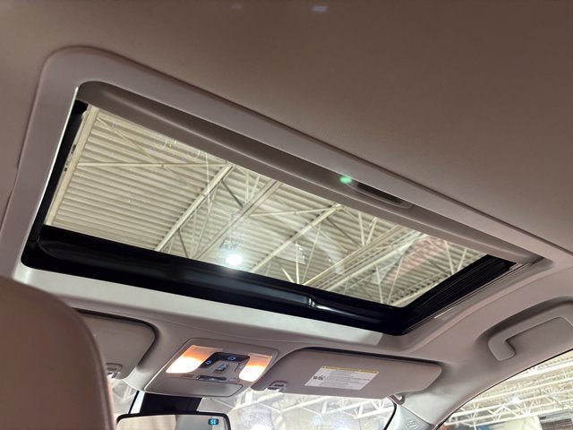 Certified 2020 Toyota Sienna XLE FWD image 9