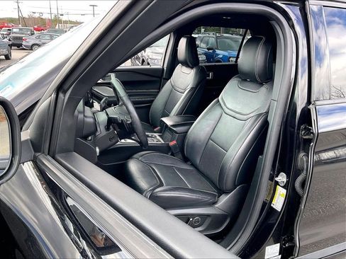 Used 2020 Ford Explorer ST w/ Premium Technology Package AWD/4WD image 9