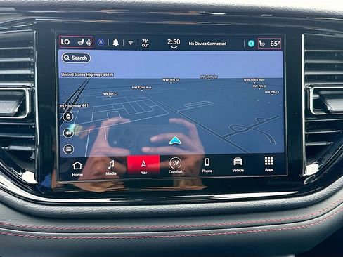 Used 2025 Dodge Durango GT image 14