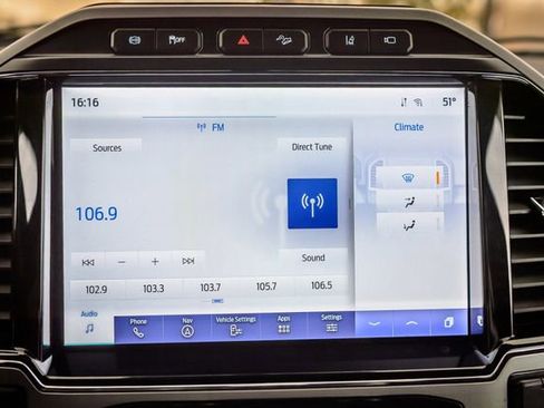 Used 2022 Ford F250 Lariat w/ Lariat Ultimate Package image 18