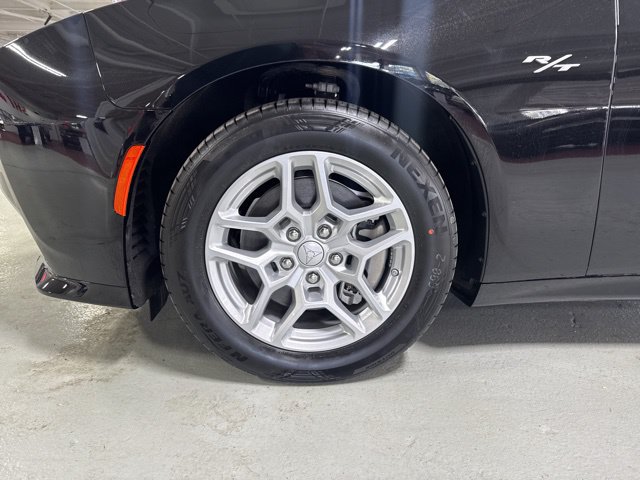 New 2026 Dodge Charger R/T AWD/4WD image 12