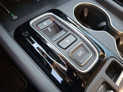 New 2025 Honda Pilot EX-L image 7