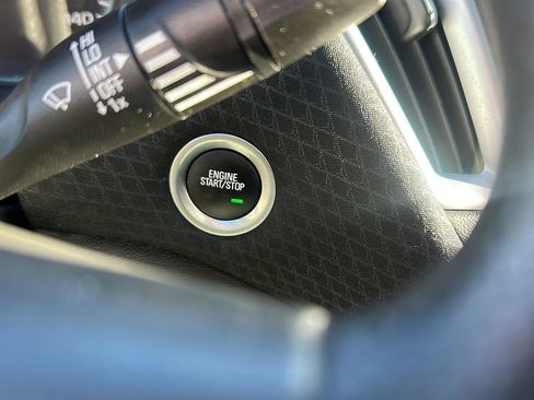 Used 2024 Chevrolet Malibu LT image 37