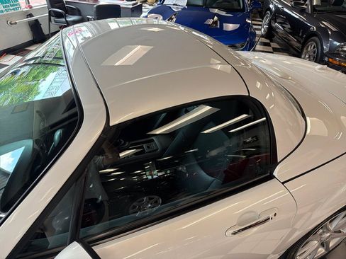 Used 2012 MAZDA MX-5 Miata Grand Touring w/ Premium Pkg RWD image 12