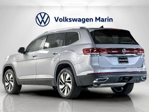 New 2026 Volkswagen Atlas SEL image 3