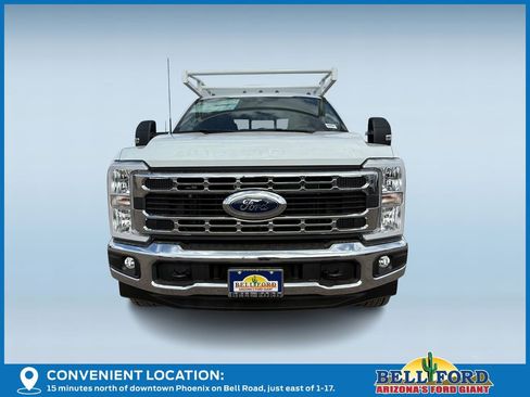 New 2025 Ford F350 XL w/ XL Chrome Package image 5