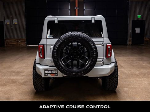 Used 2026 Ford Bronco Outer Banks AWD/4WD image 8