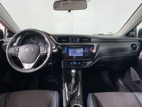 Used 2019 Toyota Corolla SE image 15