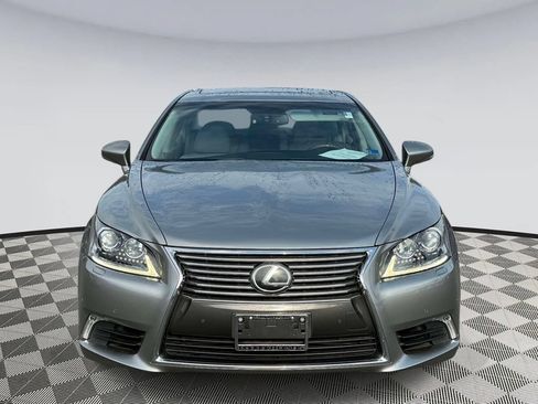 Used 2017 Lexus LS 460 AWD w/ Comfort Package image 6