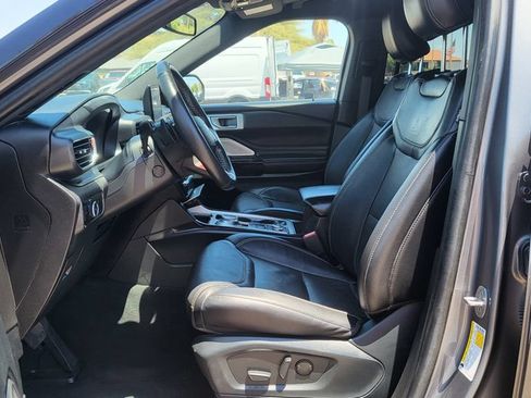 Used 2023 Ford Explorer ST w/ Equipment Group 401A AWD/4WD image 29