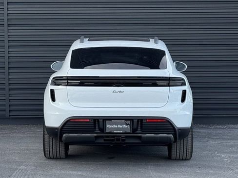 New 2025 Porsche Macan Turbo Electric image 6