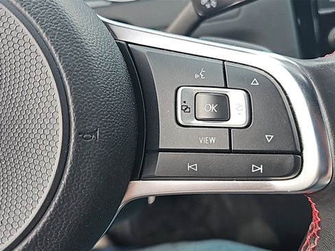 Used 2020 Volkswagen GTI S image 14