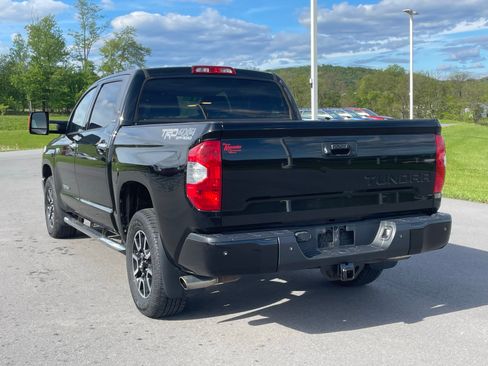 Used 2018 Toyota Tundra Limited w/ Limited Premium Package AWD/4WD image 6
