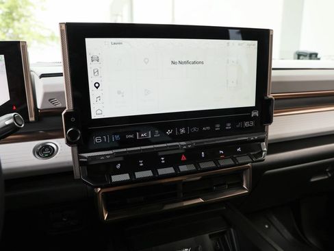 Used 2024 GMC Hummer EV 2X w/ Extreme Off-Road Package AWD/4WD image 10