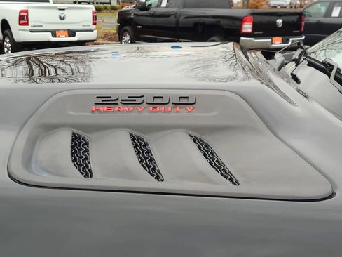 Used 2023 RAM 2500 Limited image 15