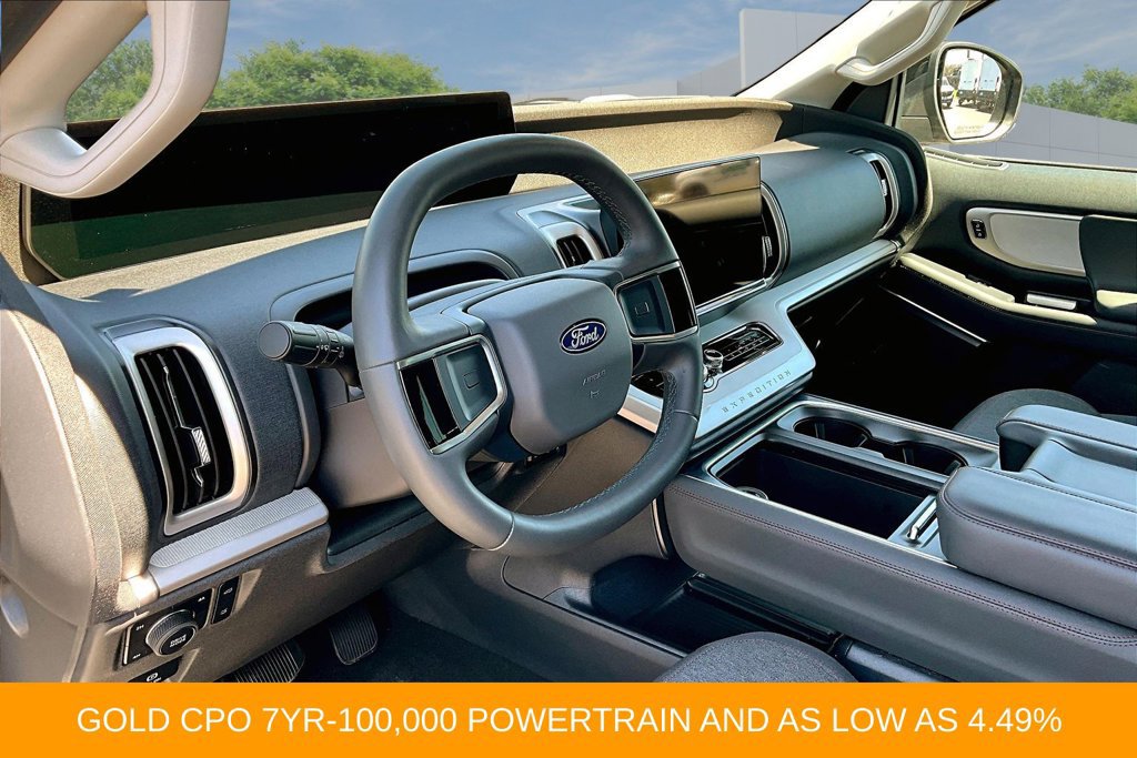 Certified 2025 Ford Expedition Active AWD/4WD image 16
