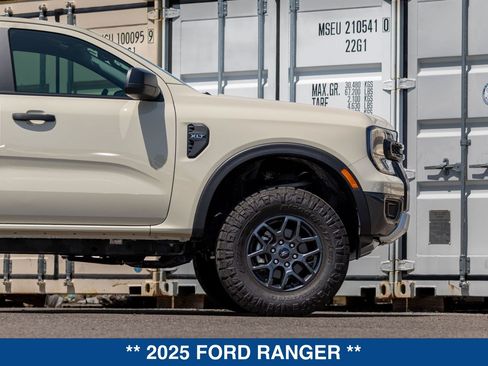 New 2025 Ford Ranger XLT w/ FX4 Off-Road Package AWD/4WD image 36