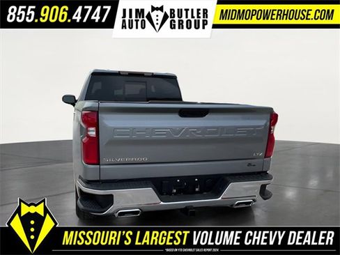 Used 2025 Chevrolet Silverado 1500 LTZ image 9