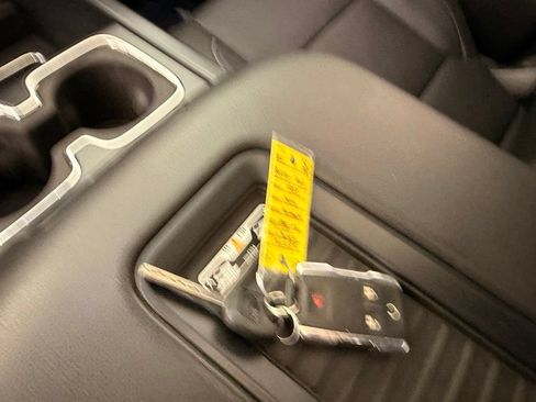 Used 2019 Chevrolet Silverado 2500 LTZ w/ Midnight Edition AWD/4WD image 44