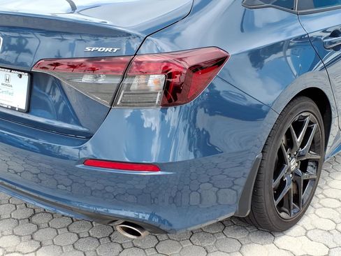 Used 2025 Honda Civic Sport image 18