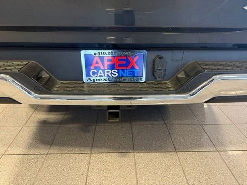 Used 2025 RAM 1500 Big Horn AWD/4WD image 4