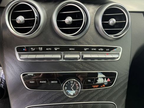 Used 2021 Mercedes-Benz C 300 Sedan w/ Premium Package image 25