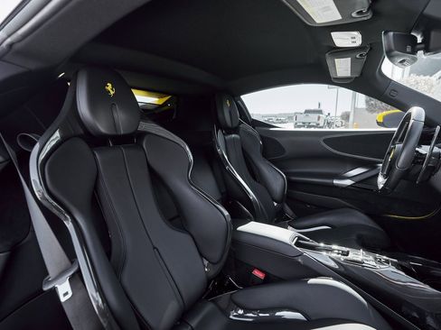 Used 2022 Ferrari SF90 Stradale image 42