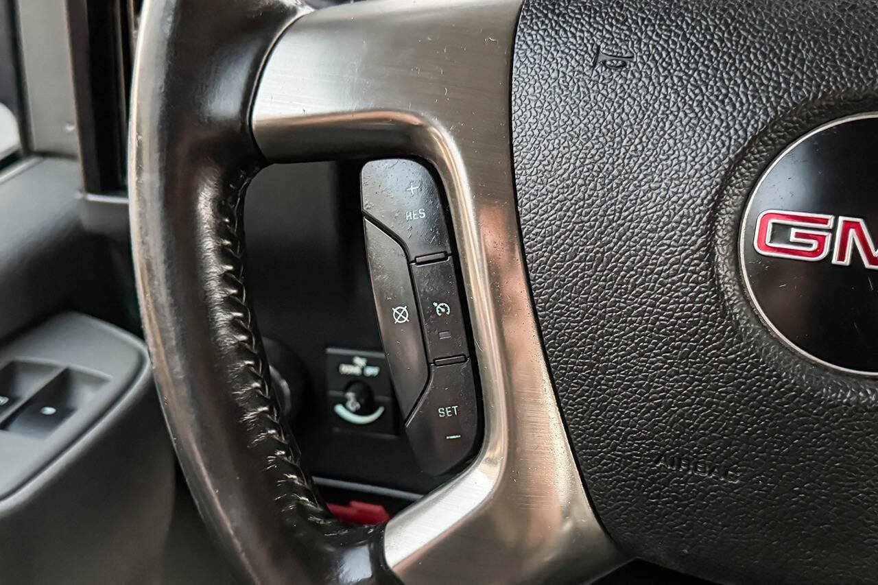 Used 2018 GMC Savana 3500 Extended w/ Driver Convenience Package RWD image 27