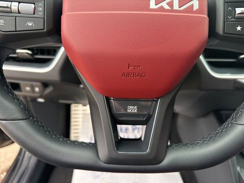 New 2025 Kia K4 GT-Line Turbo image 28