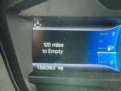 Used 2015 Ford Explorer XLT w/ Equipment Group 202B image 15