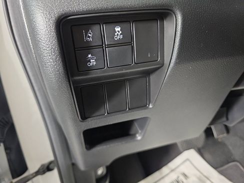 Used 2021 Honda CR-V LX image 14