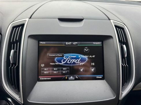 Used 2015 Ford Edge SEL w/ Equipment Group 201A image 16