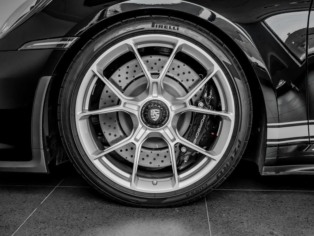 Certified 2022 Porsche 911 GT3 RWD image 11