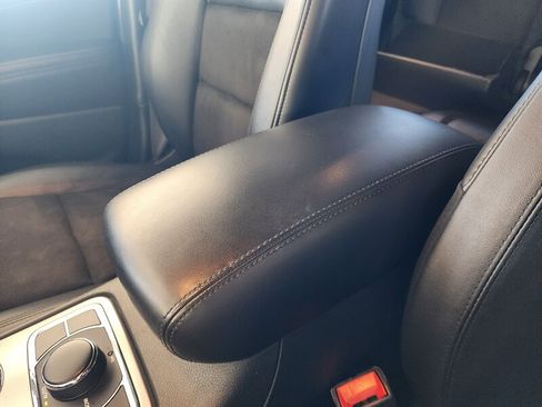 Used 2020 Jeep Grand Cherokee Laredo w/ Quick Order Package 2BN North AWD/4WD image 53