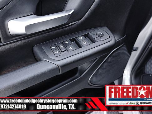 New 2025 RAM 1500 Tradesman image 39