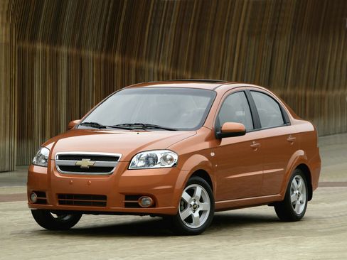 Used 2010 Chevrolet Aveo LT w/ Power and Convenience Package FWD image 1