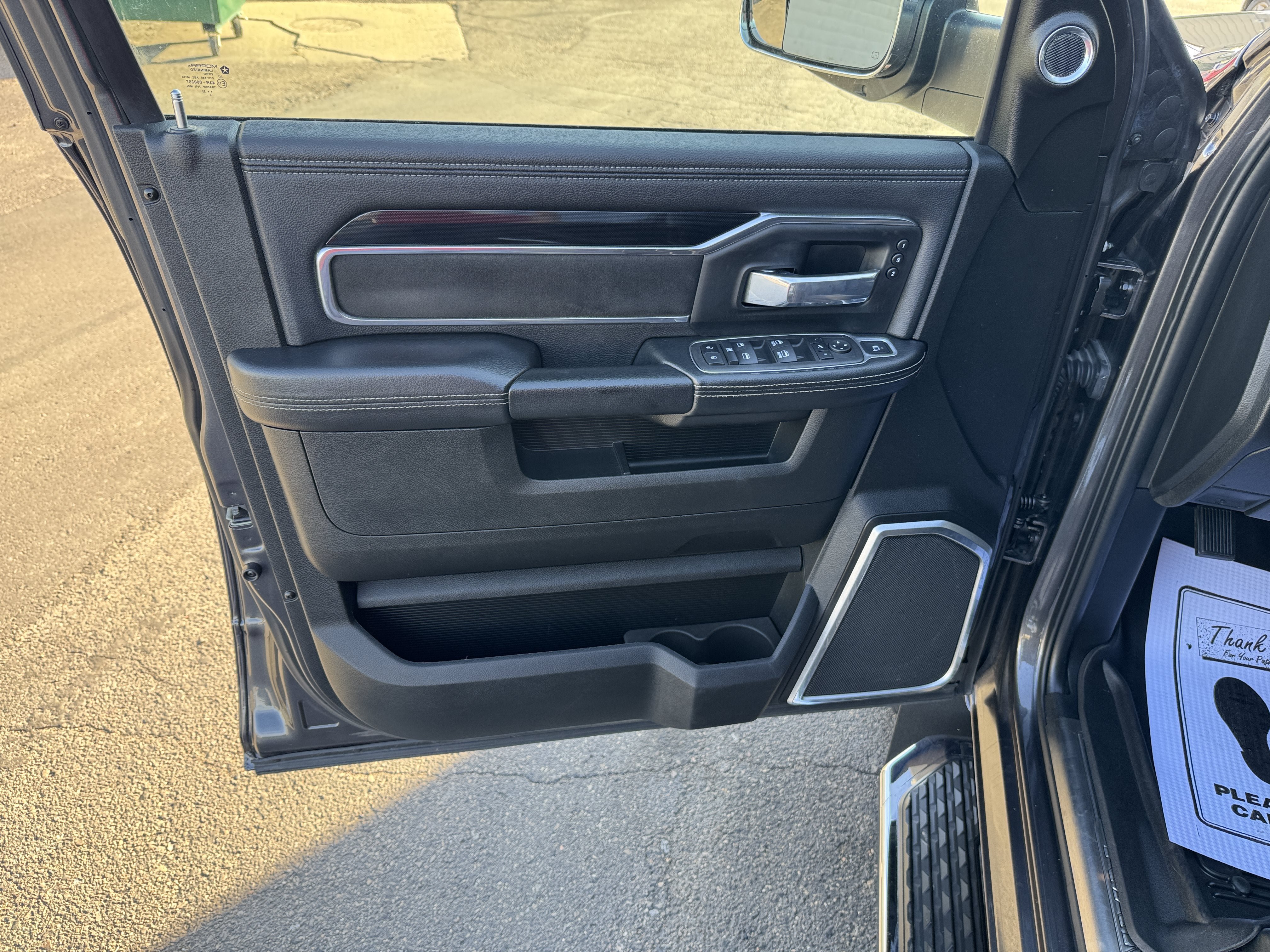 Used 2022 RAM 2500 Laramie AWD/4WD image 7