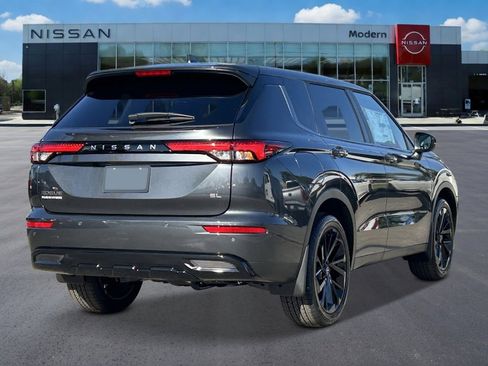 New 2026 Nissan Rogue SL AWD/4WD image 4