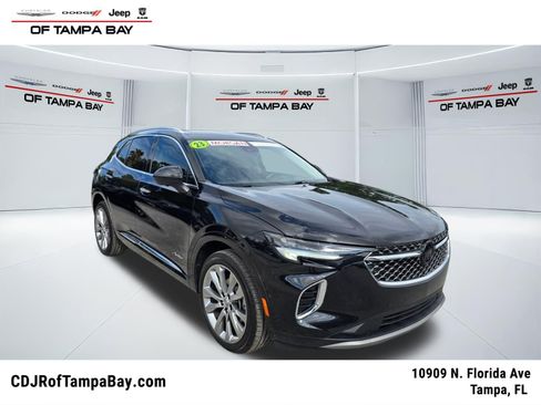 Used 2023 Buick Envision Avenir FWD image 1