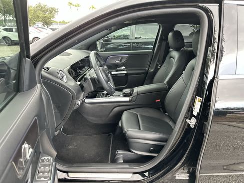 Used 2023 Mercedes-Benz GLA 250 image 2