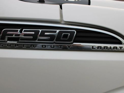 Used 2011 Ford F350 Lariat w/ Lariat Interior Pkg image 16