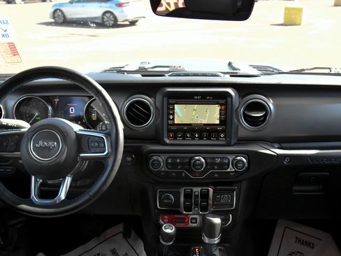 Used 2023 Jeep Wrangler Unlimited Rubicon 4xe w/ Steel Bumper Group image 40