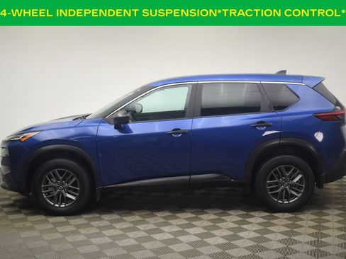 Used 2023 Nissan Rogue S FWD image 11