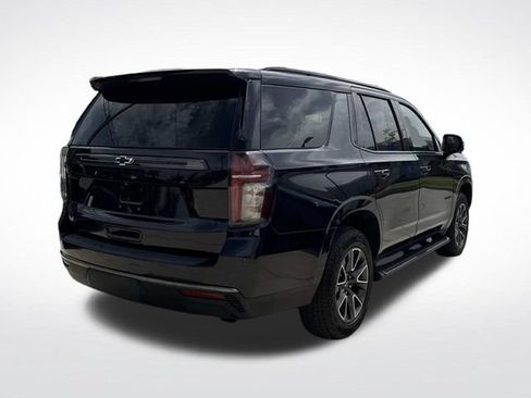 Used 2022 Chevrolet Tahoe Z71 w/ Luxury Package AWD/4WD image 43