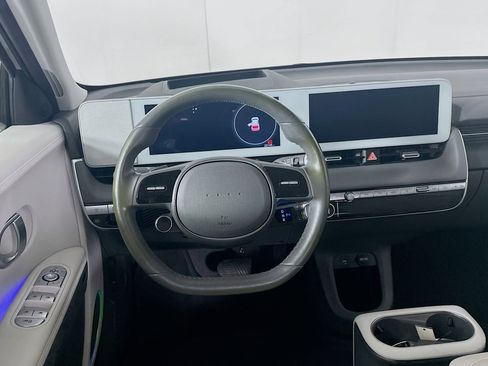 Used 2024 Hyundai Ioniq 5 Limited RWD image 17