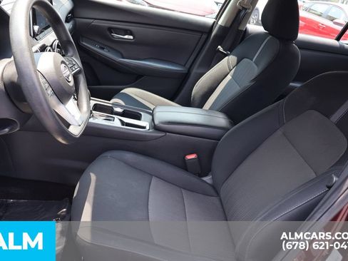 Used 2024 Nissan Sentra SV FWD image 10